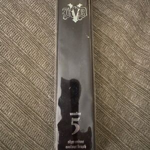KVD Number 5 Contour Brush